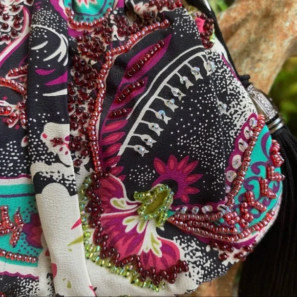 Aria by Mary Frances Bag ๐บ!! - Picture 4 of 15